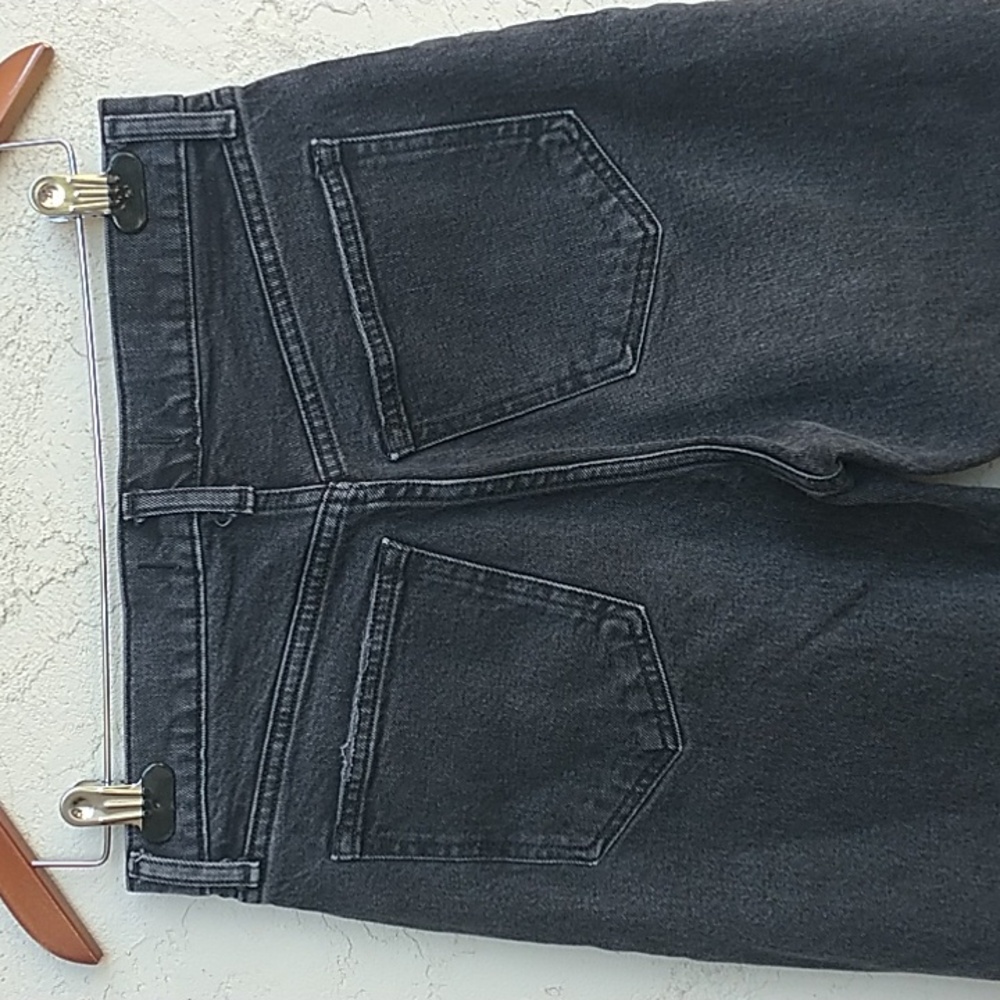 ABERCROMBIE & FITCH The '80s Mom High Rise Jeans Size 28 Short - Picture 9 of 12